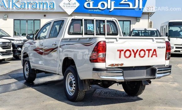 Buy Import Toyota Hilux White Car in Import - Dubai in Dhufar Buy Import Toyota Hilux White Car in Import - Dubai in Dhufar