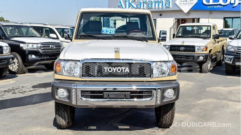 Big with watermark toyota land cruiser dhufar import dubai 2451