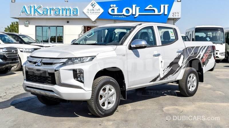 Big with watermark mitsubishi l200 dhufar import dubai 2452