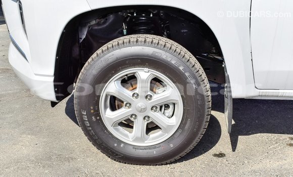 Buy Import Mitsubishi L200 White Car in Import - Dubai in Dhufar Buy Import Mitsubishi L200 White Car in Import - Dubai in Dhufar