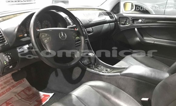 Buy Import Mercedes-Benz 190 (W201) Other Car in Import - Dubai in Dhufar Buy Import Mercedes-Benz 190 (W201) Other Car in Import - Dubai in Dhufar