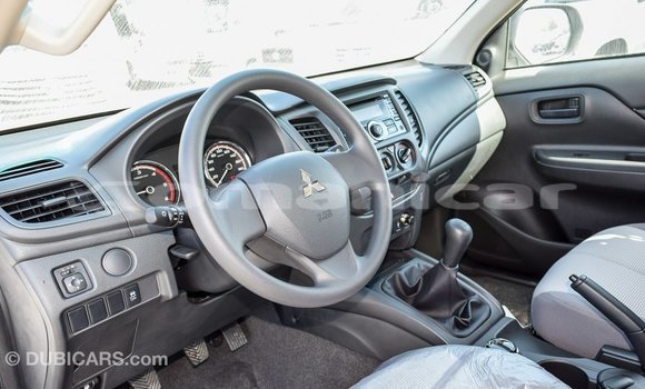 Buy Import Mitsubishi L200 White Car in Import - Dubai in Dhufar Buy Import Mitsubishi L200 White Car in Import - Dubai in Dhufar