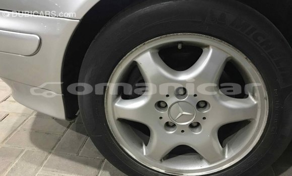 Buy Import Mercedes-Benz 190 (W201) Other Car in Import - Dubai in Dhufar