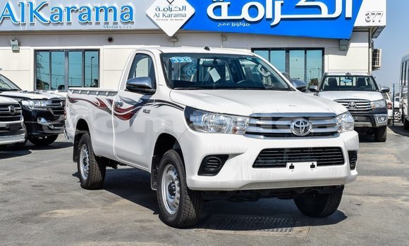 Buy Import Toyota Hilux White Car in Import - Dubai in Dhufar Buy Import Toyota Hilux White Car in Import - Dubai in Dhufar