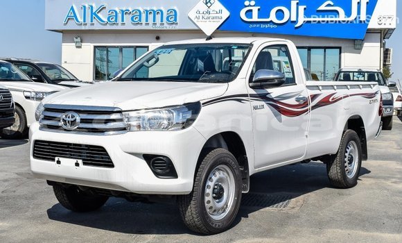 Buy Import Toyota Hilux White Car in Import - Dubai in Dhufar Buy Import Toyota Hilux White Car in Import - Dubai in Dhufar
