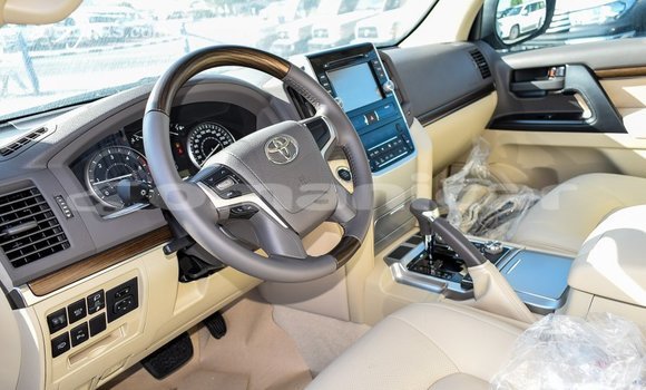 Buy Import Toyota Land Cruiser Black Car in Import - Dubai in Dhufar Buy Import Toyota Land Cruiser Black Car in Import - Dubai in Dhufar