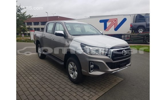 Buy Import Toyota Hilux Other Car in Import - Dubai in Dhufar Buy Import Toyota Hilux Other Car in Import - Dubai in Dhufar