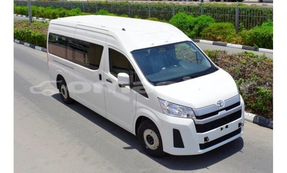 Buy Import Toyota Hiace White Car in Import - Dubai in Dhufar Buy Import Toyota Hiace White Car in Import - Dubai in Dhufar