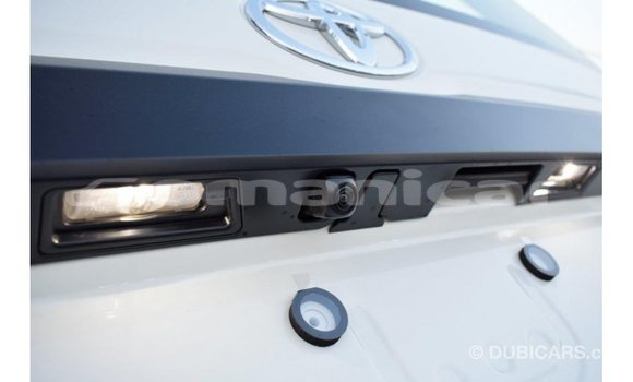 Buy Import Toyota Hiace White Car in Import - Dubai in Dhufar Buy Import Toyota Hiace White Car in Import - Dubai in Dhufar