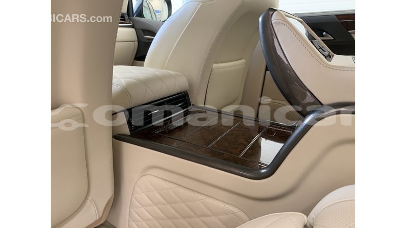 Big with watermark lexus lx dhufar import dubai 2469