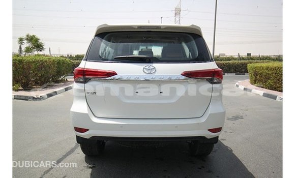 Buy Import Toyota Fortuner White Car in Import - Dubai in Dhufar Buy Import Toyota Fortuner White Car in Import - Dubai in Dhufar