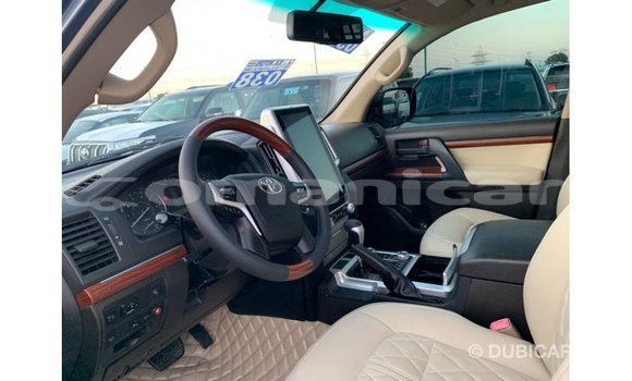Buy Import Toyota Land Cruiser Blue Car in Import - Dubai in Dhufar Buy Import Toyota Land Cruiser Blue Car in Import - Dubai in Dhufar