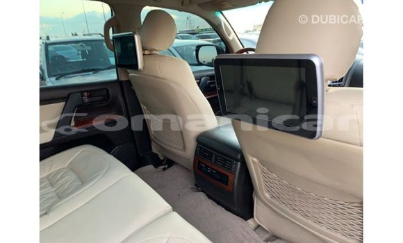 Buy Import Toyota Land Cruiser Blue Car in Import - Dubai in Dhufar Buy Import Toyota Land Cruiser Blue Car in Import - Dubai in Dhufar