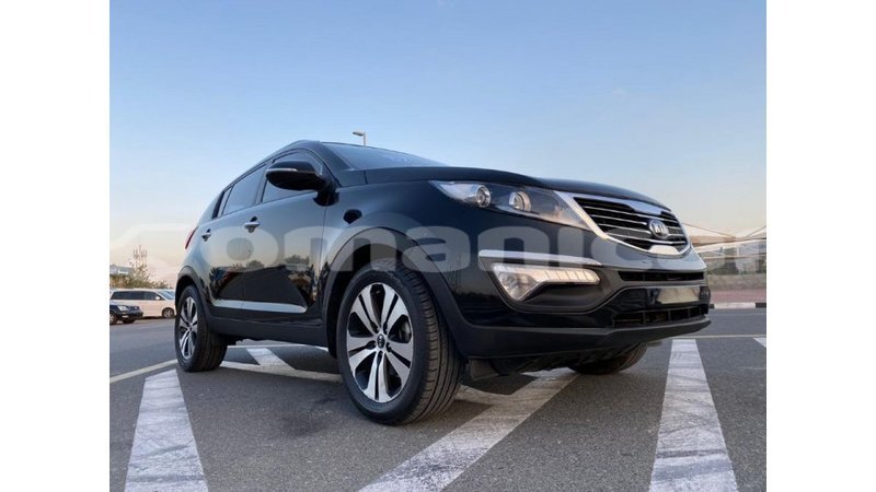 Big with watermark kia sportage dhufar import dubai 2479