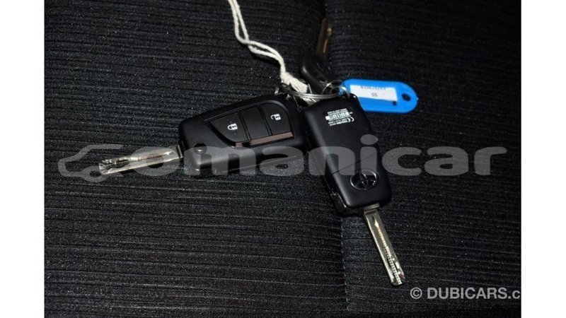 Big with watermark toyota hilux dhufar import dubai 2490