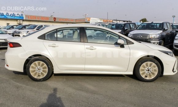 Buy Import Toyota Corolla White Car in Import - Dubai in Dhufar Buy Import Toyota Corolla White Car in Import - Dubai in Dhufar