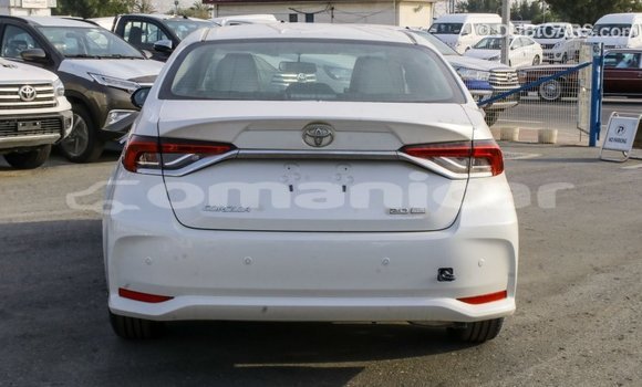 Buy Import Toyota Corolla White Car in Import - Dubai in Dhufar Buy Import Toyota Corolla White Car in Import - Dubai in Dhufar