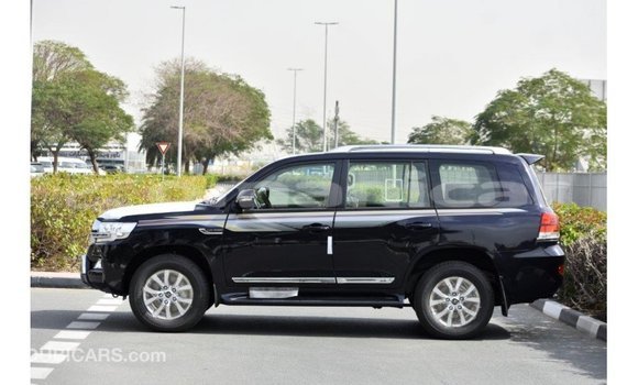 Buy Import Toyota Land Cruiser Black Car in Import - Dubai in Dhufar Buy Import Toyota Land Cruiser Black Car in Import - Dubai in Dhufar