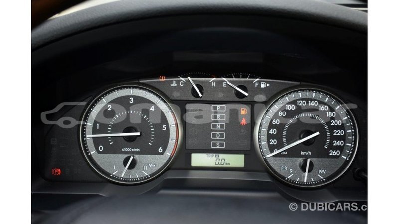 Big with watermark toyota land cruiser dhufar import dubai 2510