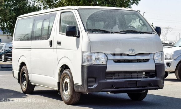 Buy Import Toyota Hiace White Car in Import - Dubai in Dhufar Buy Import Toyota Hiace White Car in Import - Dubai in Dhufar