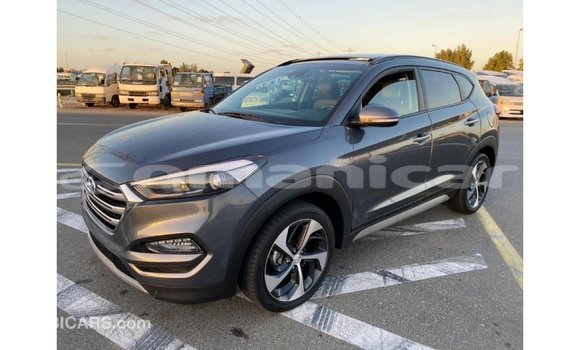 Buy Import Hyundai Tucson Other Car in Import - Dubai in Dhufar Buy Import Hyundai Tucson Other Car in Import - Dubai in Dhufar