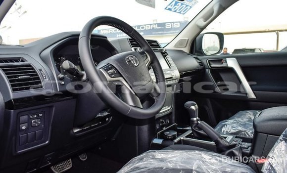 Buy Import Toyota Prado Black Car in Import - Dubai in Dhufar Buy Import Toyota Prado Black Car in Import - Dubai in Dhufar