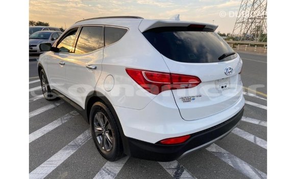 Buy Import Hyundai Santa Fe White Car in Import - Dubai in Dhufar Buy Import Hyundai Santa Fe White Car in Import - Dubai in Dhufar