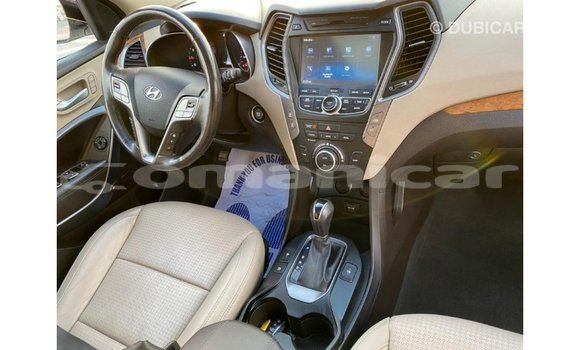 Buy Import Hyundai Santa Fe White Car in Import - Dubai in Dhufar Buy Import Hyundai Santa Fe White Car in Import - Dubai in Dhufar