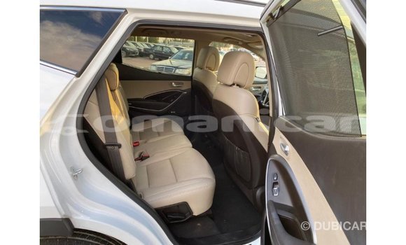 Buy Import Hyundai Santa Fe White Car in Import - Dubai in Dhufar Buy Import Hyundai Santa Fe White Car in Import - Dubai in Dhufar