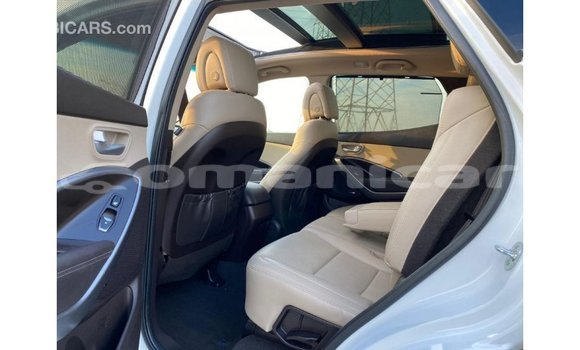 Buy Import Hyundai Santa Fe White Car in Import - Dubai in Dhufar Buy Import Hyundai Santa Fe White Car in Import - Dubai in Dhufar