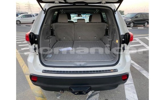 Buy Import Toyota Highlander White Car in Import - Dubai in Dhufar Buy Import Toyota Highlander White Car in Import - Dubai in Dhufar