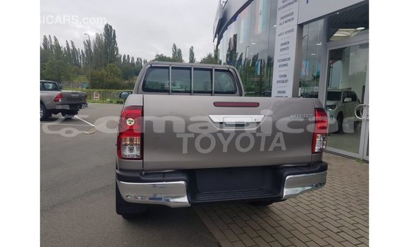 Buy Import Toyota Hilux Other Car in Import - Dubai in Dhufar Buy Import Toyota Hilux Other Car in Import - Dubai in Dhufar