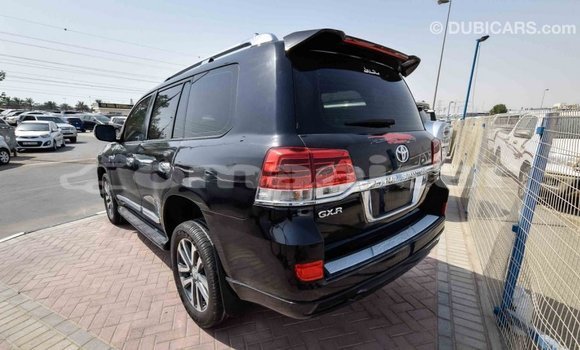 Buy Import Toyota Land Cruiser Black Car in Import - Dubai in Dhufar Buy Import Toyota Land Cruiser Black Car in Import - Dubai in Dhufar
