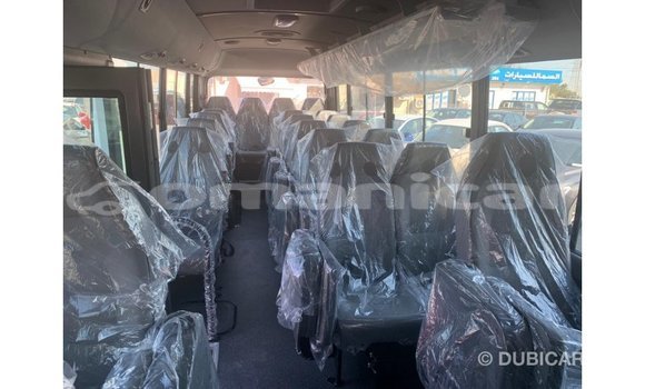 Buy Import Hyundai Accent White Car in Import - Dubai in Dhufar Buy Import Hyundai Accent White Car in Import - Dubai in Dhufar