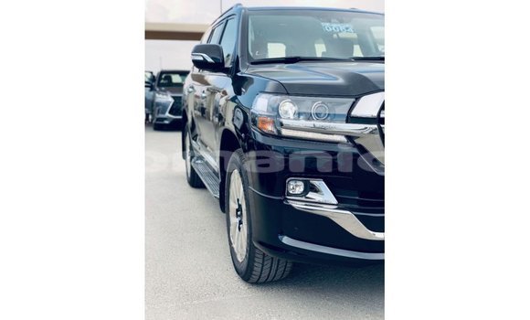 Buy Import Toyota Land Cruiser Black Car in Import - Dubai in Dhufar Buy Import Toyota Land Cruiser Black Car in Import - Dubai in Dhufar