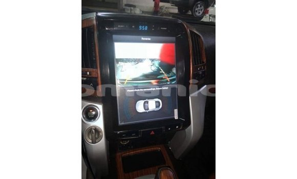 Buy Import Toyota Land Cruiser Black Car in Import - Dubai in Dhufar Buy Import Toyota Land Cruiser Black Car in Import - Dubai in Dhufar