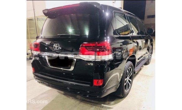 Buy Import Toyota Land Cruiser Black Car in Import - Dubai in Dhufar Buy Import Toyota Land Cruiser Black Car in Import - Dubai in Dhufar