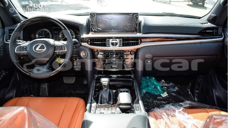 Big with watermark lexus lx dhufar import dubai 2552