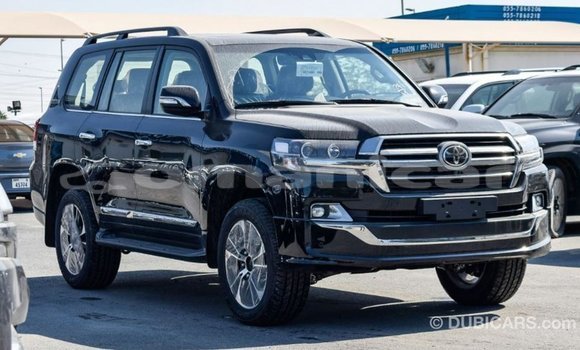 Buy Import Toyota Land Cruiser Black Car in Import - Dubai in Dhufar Buy Import Toyota Land Cruiser Black Car in Import - Dubai in Dhufar