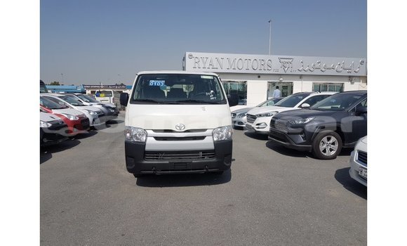 Buy Import Toyota Hiace White Car in Import - Dubai in Dhufar Buy Import Toyota Hiace White Car in Import - Dubai in Dhufar