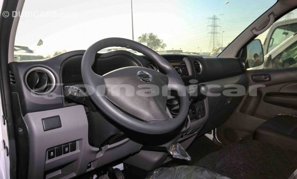 Buy Import Nissan 350Z White Car in Import - Dubai in Dhufar Buy Import Nissan 350Z White Car in Import - Dubai in Dhufar