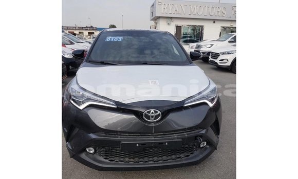Buy Import Toyota C-HR Other Car in Import - Dubai in Dhufar Buy Import Toyota C-HR Other Car in Import - Dubai in Dhufar