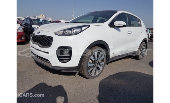Buy Import Kia Sportage White Car in Import - Dubai in Dhufar Buy Import Kia Sportage White Car in Import - Dubai in Dhufar