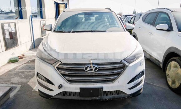 Buy Import Hyundai Tucson White Car in Import - Dubai in Dhufar Buy Import Hyundai Tucson White Car in Import - Dubai in Dhufar
