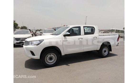 Buy Import Toyota Hilux White Car in Import - Dubai in Dhufar Buy Import Toyota Hilux White Car in Import - Dubai in Dhufar