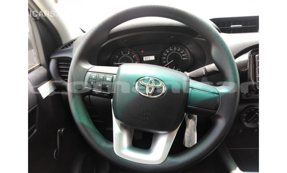 Buy Import Toyota Hilux White Car in Import - Dubai in Dhufar Buy Import Toyota Hilux White Car in Import - Dubai in Dhufar