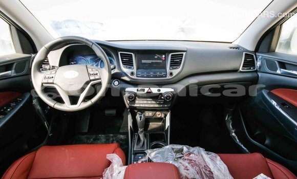 Buy Import Hyundai Tucson White Car in Import - Dubai in Dhufar Buy Import Hyundai Tucson White Car in Import - Dubai in Dhufar