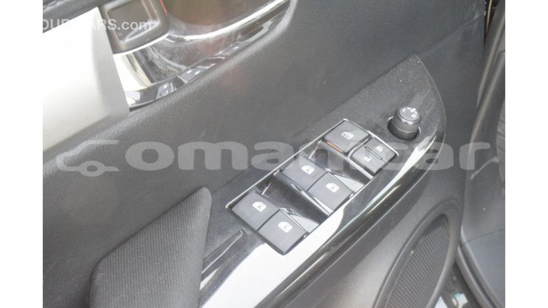 Big with watermark toyota hilux dhufar import dubai 2583