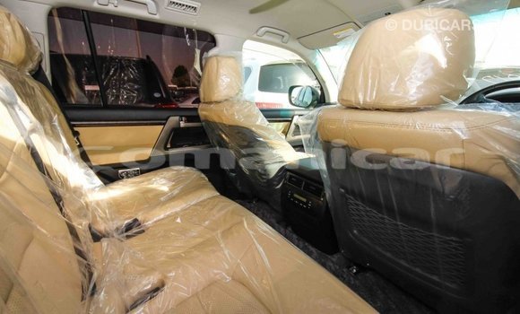 Buy Import Toyota Land Cruiser Black Car in Import - Dubai in Dhufar Buy Import Toyota Land Cruiser Black Car in Import - Dubai in Dhufar