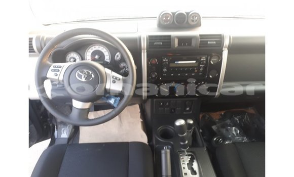 Buy Import Toyota FJ Cruiser Black Car in Import - Dubai in Dhufar Buy Import Toyota FJ Cruiser Black Car in Import - Dubai in Dhufar